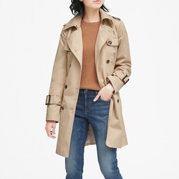 Banana Republic Jackets & Blazers - ⭐️Banana Republic Khaki Trench Coat